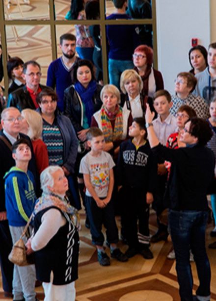 Знакомство с театром